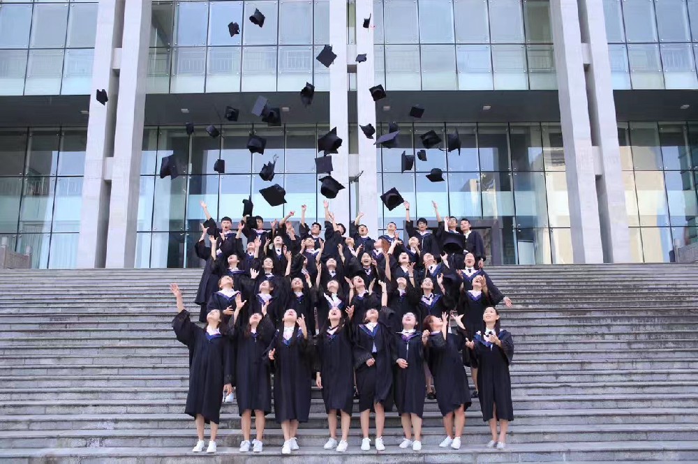 老師，您辛苦啦！